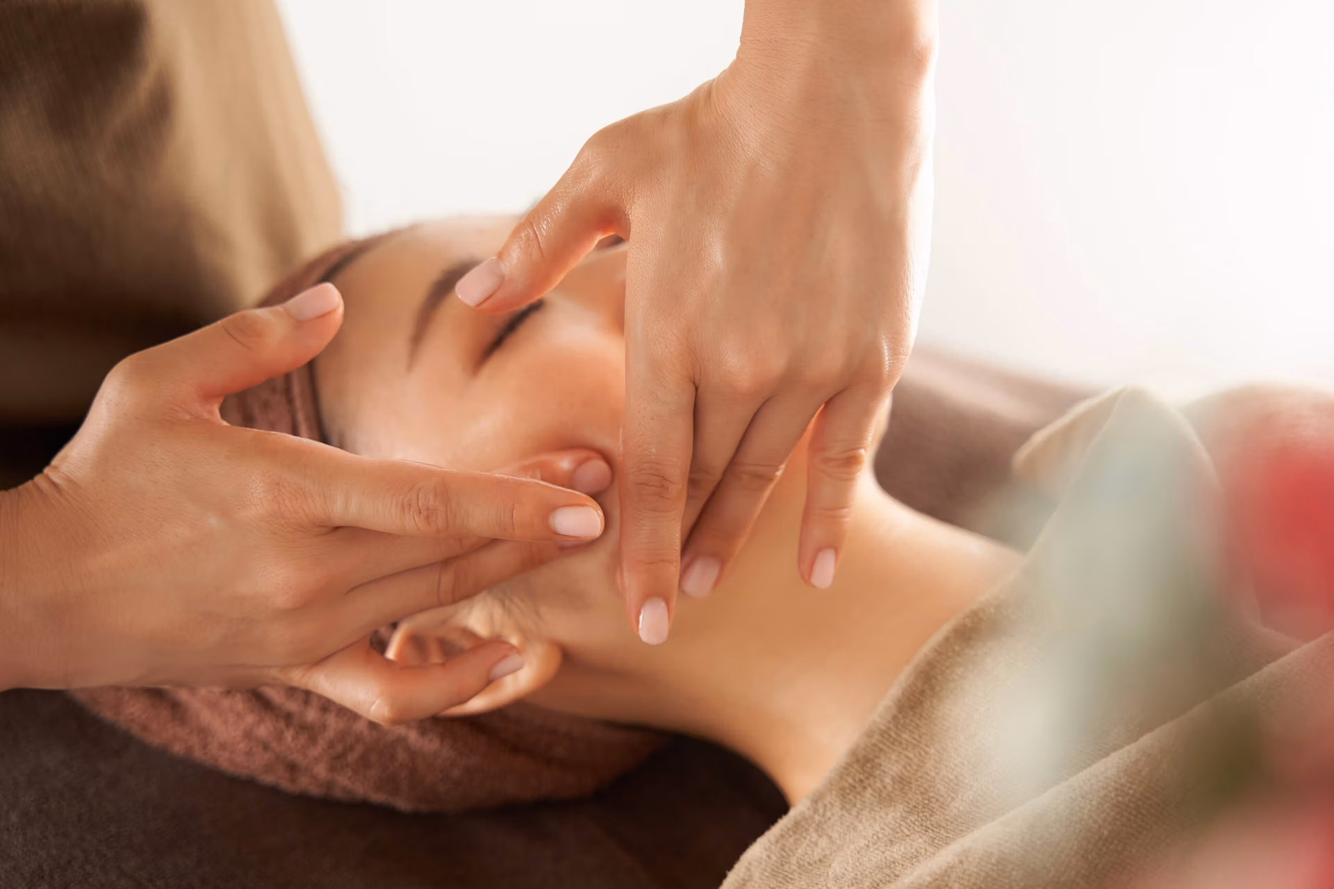 Right Facial Treatment for You | Anara Medspa Right Facial Treatment for You | Anara Medspa